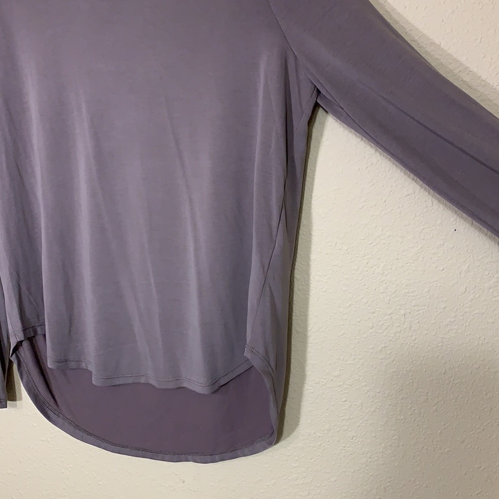 Banana Republic Long Sleeve - Picture 4 of 5